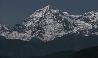 在朋友圈看别人发下雪了的文案